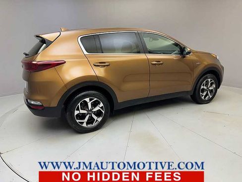 Used 2021 Kia Sportage LX w/ LX AWD Popular Package image 5