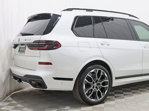 Used 2024 BMW X7 M60i w/ Executive Package image 9