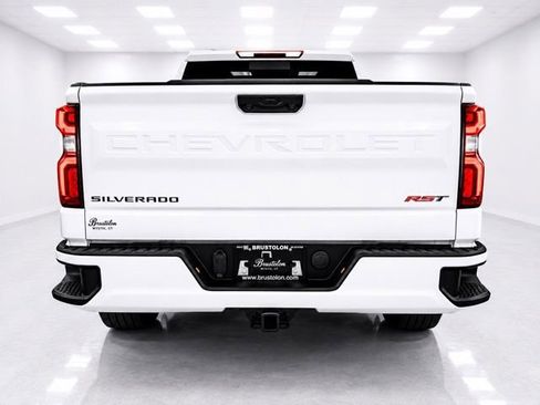 Used 2025 Chevrolet Silverado 1500 RST w/ Convenience Package II AWD/4WD image 9