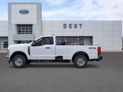 New 2026 Ford F250 XL w/ XL Chrome Package image 3