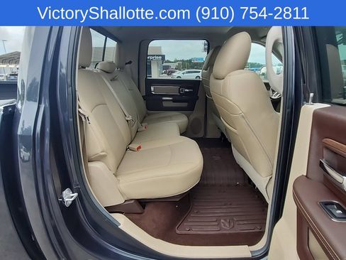 Used 2017 RAM 1500 Laramie AWD/4WD image 33