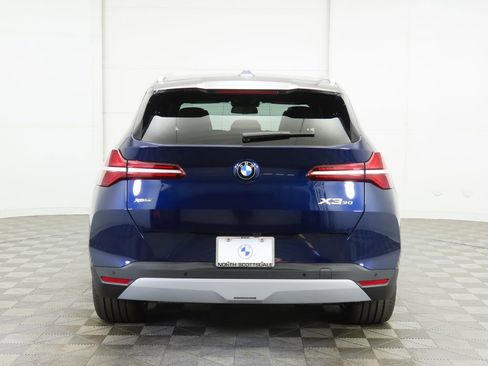Used 2025 BMW X3 xDrive30i w/ Premium Package image 7