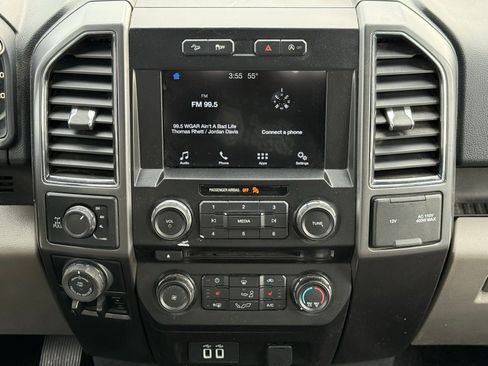 Used 2017 Ford F150 XLT w/ Equipment Group 302A Luxury image 17