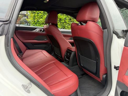 Used 2023 BMW i4 eDrive35 RWD image 39