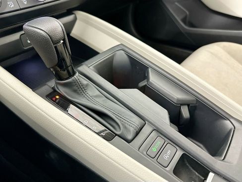 Used 2025 Honda Accord SE image 15