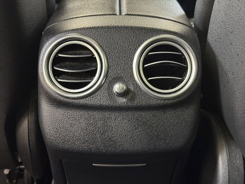 Used 2021 Mercedes-Benz E 350 4MATIC Sedan image 25