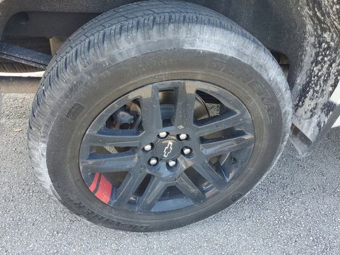 Used 2024 Chevrolet Silverado 1500 RST w/ Redline Edition image 9