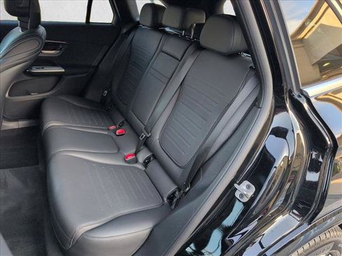 Certified 2026 Mercedes-Benz GLC 300 image 21