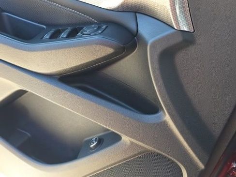 Used 2023 Chevrolet Traverse Premier image 20