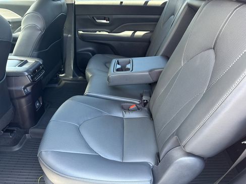 Certified 2026 Toyota Grand Highlander AWD image 20