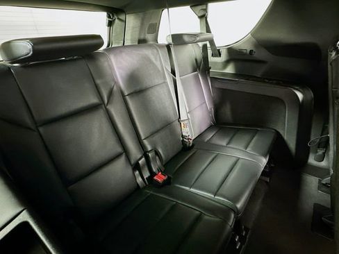 Used 2024 Cadillac Escalade ESV Luxury image 29