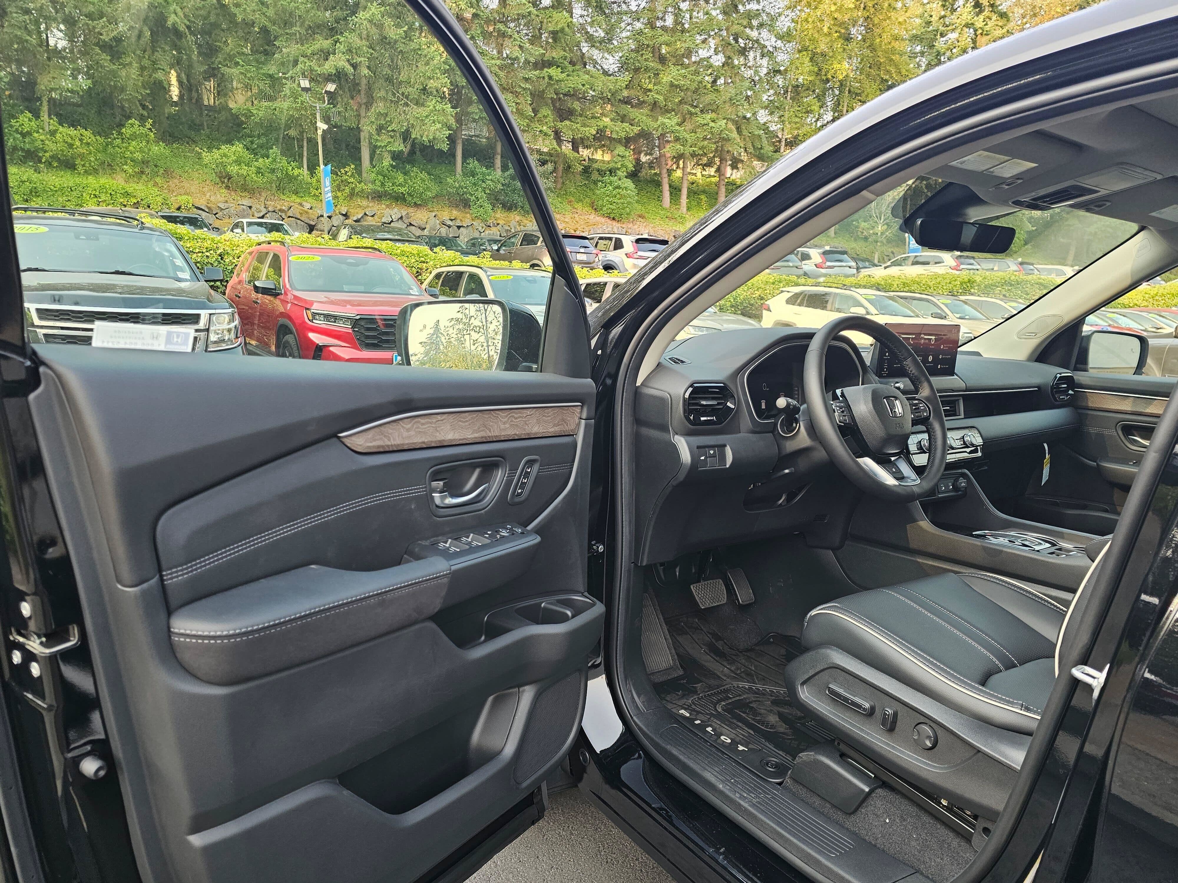 New 2026 Honda Pilot Elite image 23