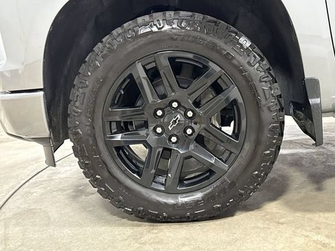 Used 2024 Chevrolet Silverado 1500 RST w/ Convenience Package II AWD/4WD image 27