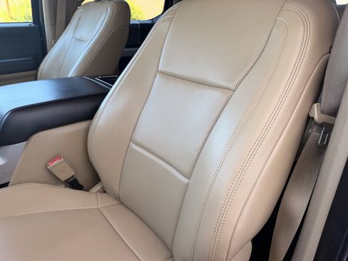 Used 2018 Ford F250 Lariat w/ Lariat Value Package AWD/4WD image 22