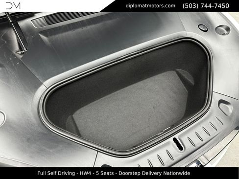 Used 2024 Tesla Model S image 43