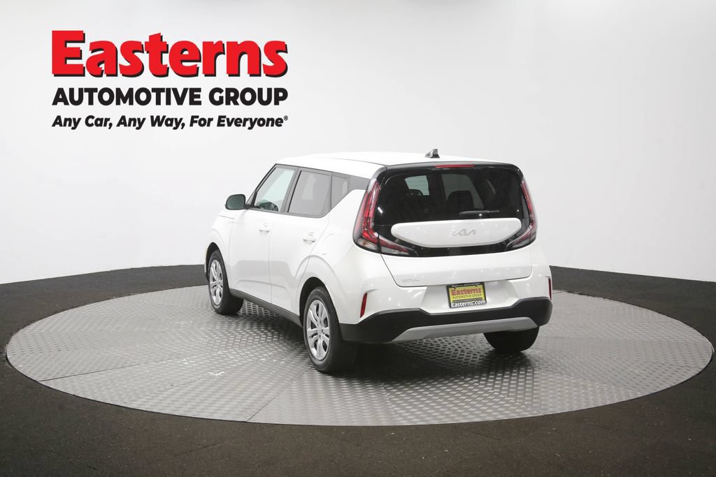 Used 2023 Kia Soul LX FWD image 65