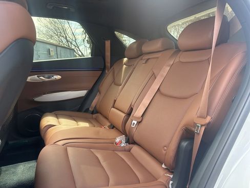 New 2026 Genesis GV70 2.5T Advanced image 27