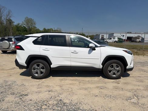 Used 2025 Toyota RAV4 XLE w/ Convenience Package AWD/4WD image 6
