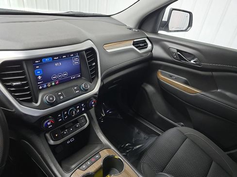 Used 2023 GMC Acadia SLE AWD/4WD image 24
