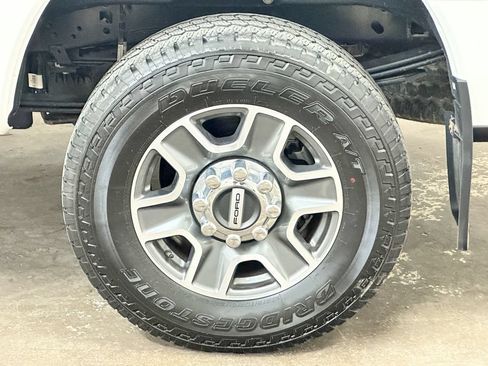 Certified 2026 Ford F250 Lariat w/ Lariat Ultimate Package AWD/4WD image 59