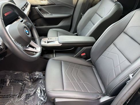 Used 2026 BMW X1 xDrive28i AWD/4WD image 5