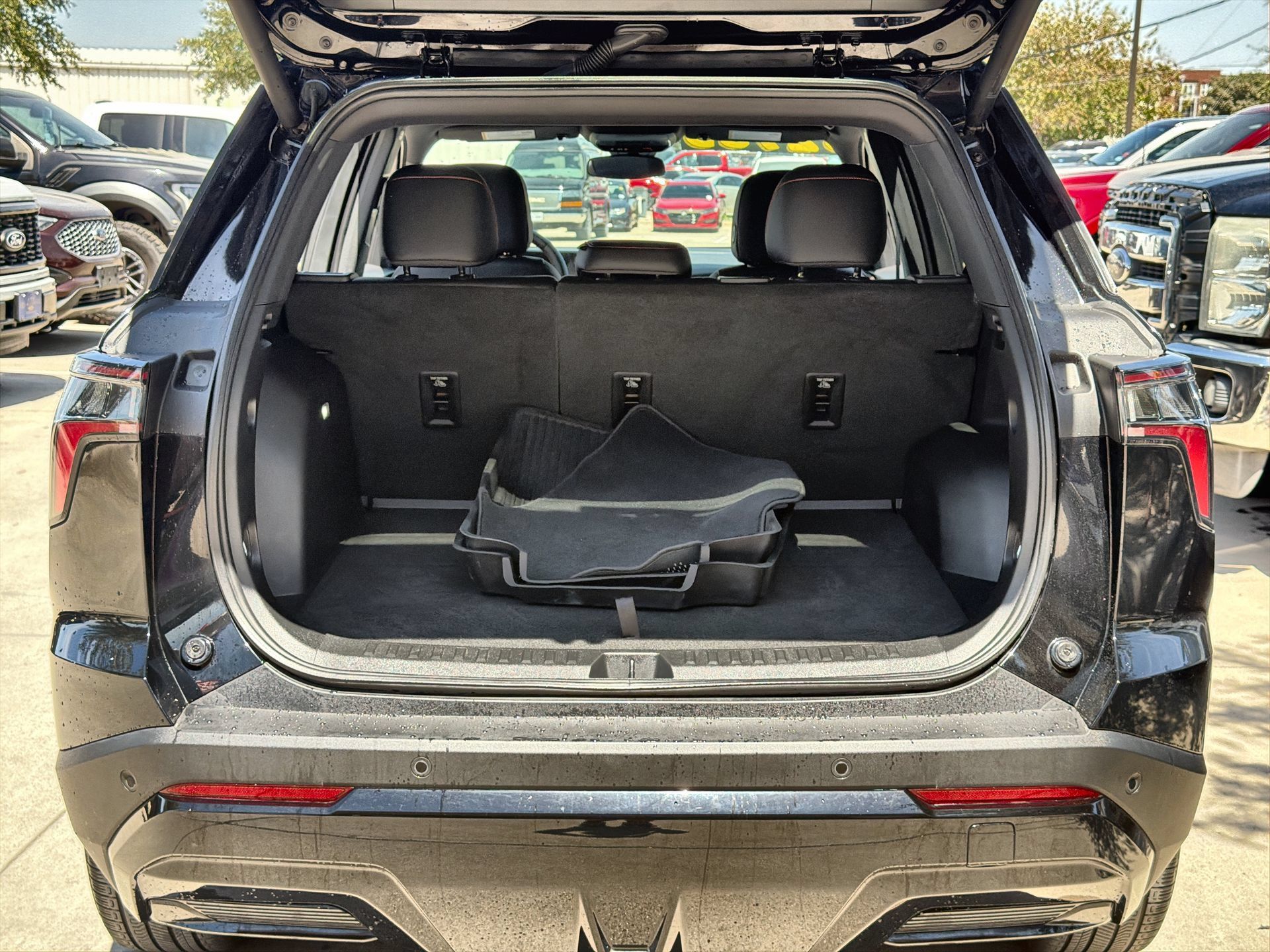 Used 2026 Chevrolet Equinox RS w/ Convenience Package III FWD image 23