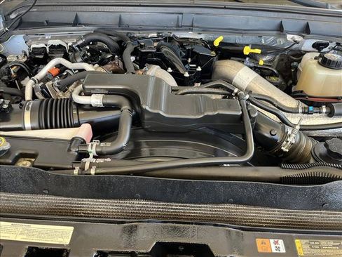 Used 2015 Ford F350 Lariat w/ Lariat Ultimate Package AWD/4WD image 25