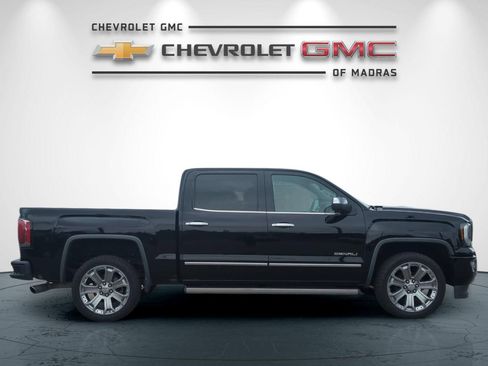 Used 2018 GMC Sierra 1500 Denali w/ Denali Ultimate Package AWD/4WD image 2