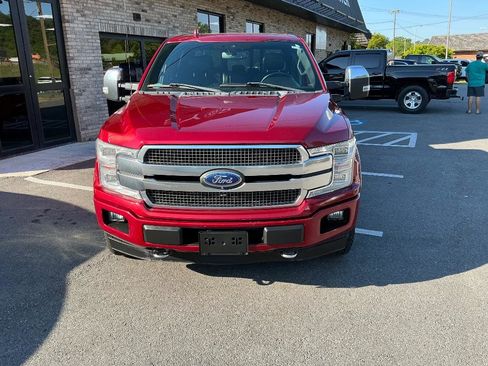 Used 2018 Ford F150 Platinum w/ Equipment Group 701A Luxury image 9