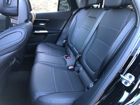 New 2026 Mercedes-Benz GLC 300 GLC 300 image 35