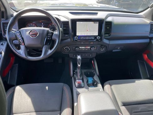 Used 2023 Nissan Frontier PRO-4X w/ Pro Convenience Package AWD/4WD image 11