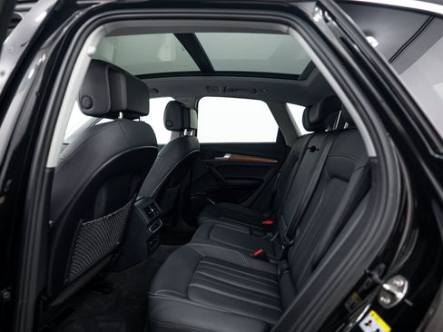 Certified 2023 Audi Q5 2.0T Premium w/ Convenience Package AWD/4WD image 18