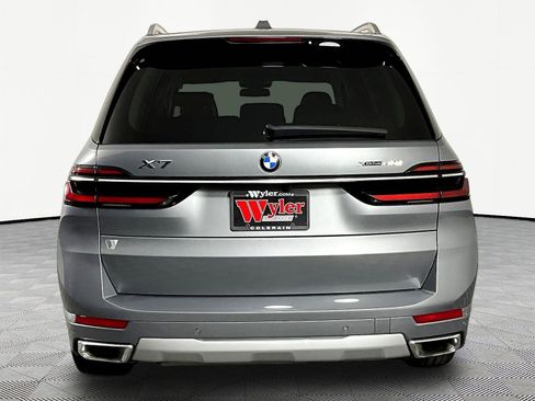 Used 2024 BMW X7 xDrive40i AWD/4WD image 5