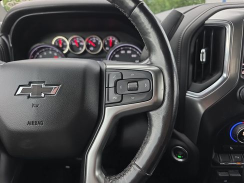 Used 2020 Chevrolet Silverado 1500 LT Trail Boss AWD/4WD image 29