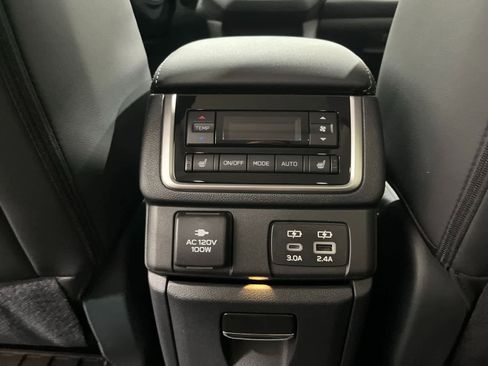 Certified 2025 Subaru Ascent Touring AWD/4WD image 25