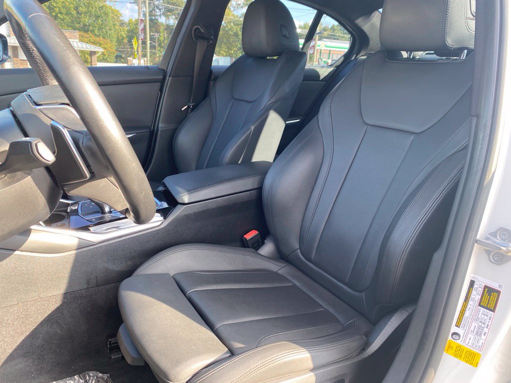 Used 2019 BMW 330i Sedan RWD image 10