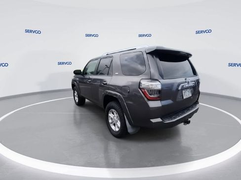 Used 2018 Toyota 4Runner SR5 AWD/4WD image 6