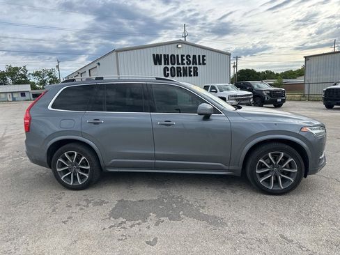 Used 2019 Volvo XC90 T6 Momentum w/ Advanced Package AWD/4WD image 4