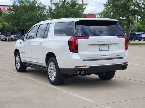 Used 2025 GMC Yukon XL Denali w/ Sun & Power Step Package AWD/4WD image 7