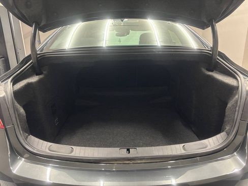 Used 2015 Chevrolet Impala LT FWD image 19