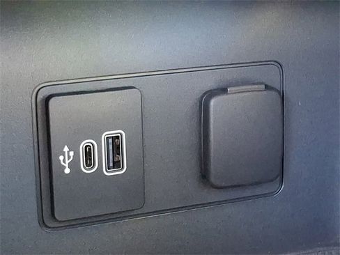 New 2026 Ford Explorer Active w/ Active Comfort Package image 16