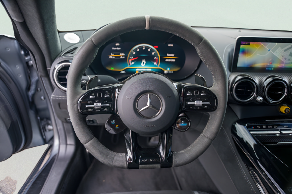 Used 2020 Mercedes-Benz AMG GT R image 39