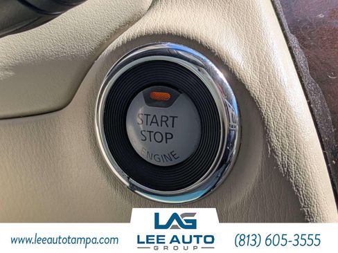 Used 2014 INFINITI QX60 Luxe w/ Deluxe Touring Package AWD/4WD image 27