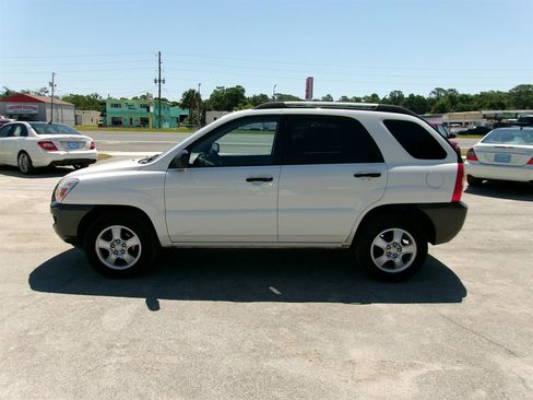 Used 2005 Kia Sportage LX FWD image 1