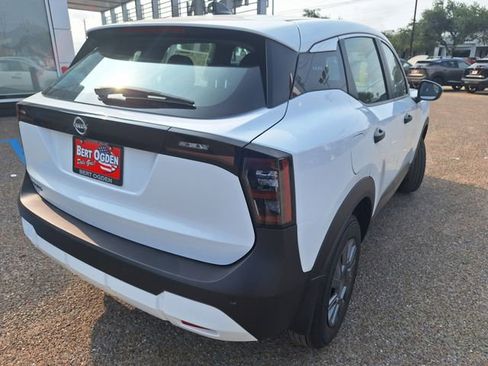 New 2026 Nissan Kicks S FWD image 7