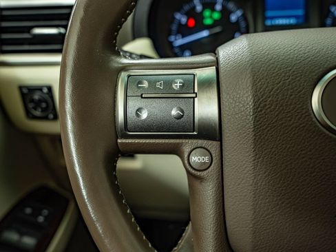 Used 2014 Lexus GX 460 Luxury AWD/4WD image 21