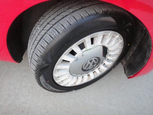 Used 2016 Volkswagen Beetle 1.8T S image 22