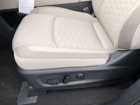 New 2025 Nissan Pathfinder SV image 24