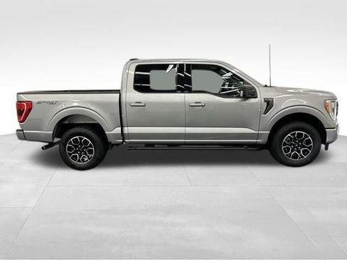 Used 2022 Ford F150 XLT w/ Equipment Group 302A High image 12