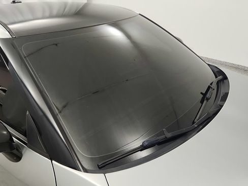 Used 2010 Nissan GT-R Premium AWD/4WD image 22